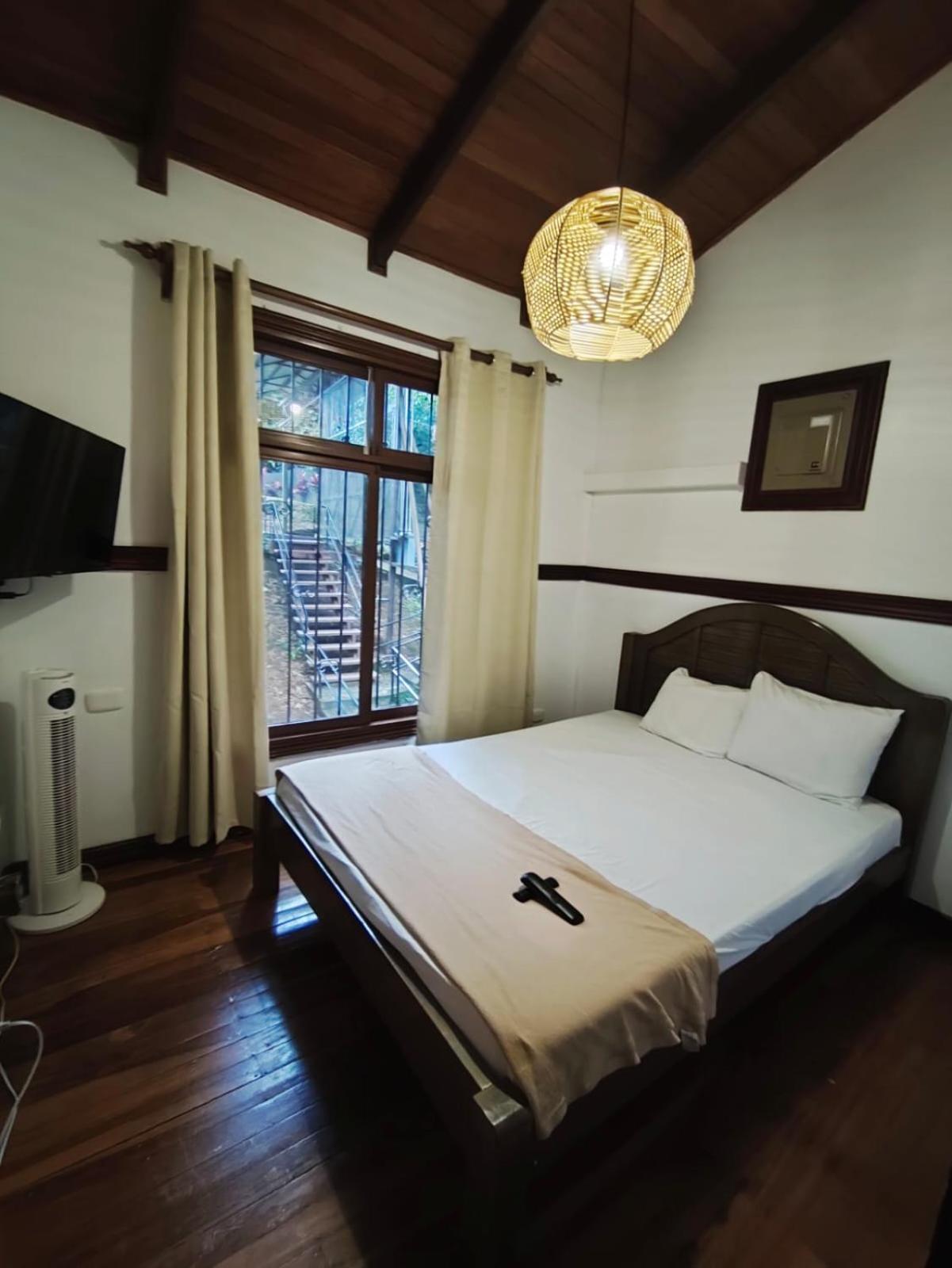 Avita Lodge Quesada  외부 사진